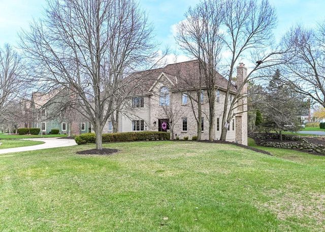 2820 Norman DRIVE, Brookfield, WI 53045