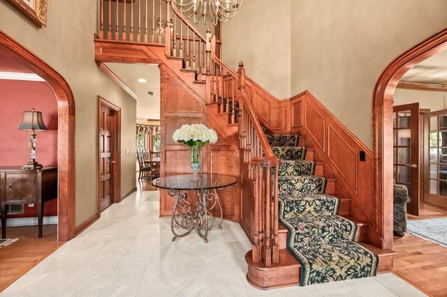 2820 Norman DRIVE, Brookfield, WI 53045