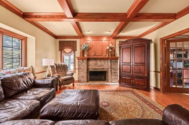 2820 Norman DRIVE, Brookfield, WI 53045