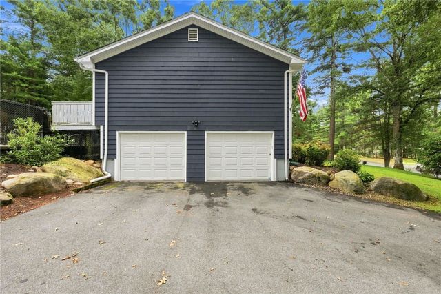 119 Wood Cove Drive, Coventry, RI 02816