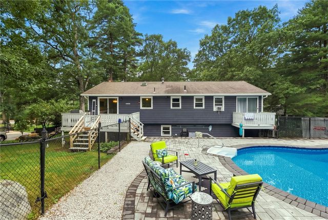 119 Wood Cove Drive, Coventry, RI 02816