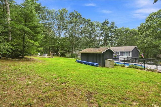119 Wood Cove Drive, Coventry, RI 02816