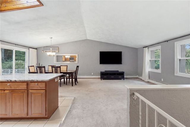 119 Wood Cove Drive, Coventry, RI 02816