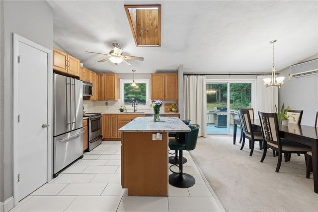 119 Wood Cove Drive, Coventry, RI 02816