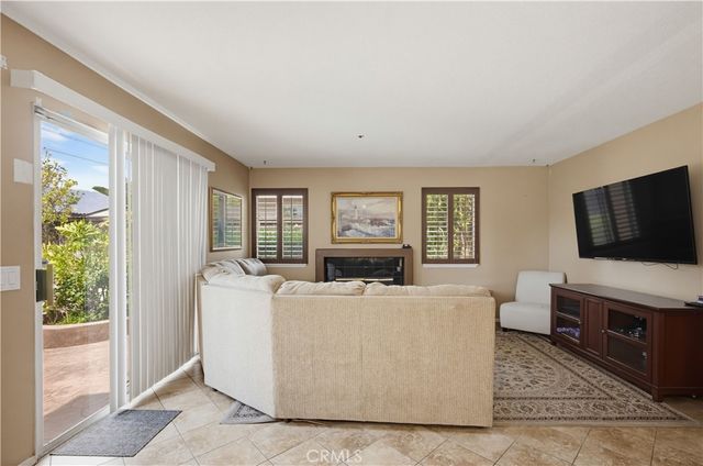 7470 Harvard Court, Fontana, CA 92336