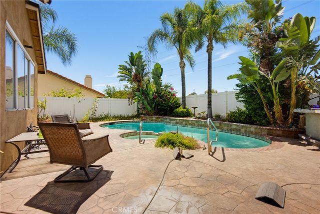 7470 Harvard Court, Fontana, CA 92336