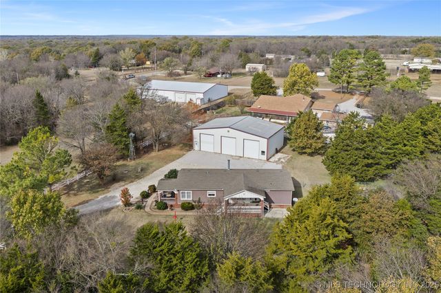 13946 Bear Run, Kingston, OK 73439