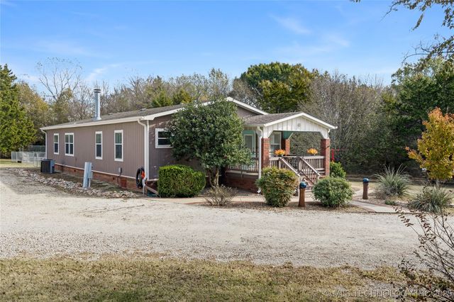 13946 Bear Run, Kingston, OK 73439