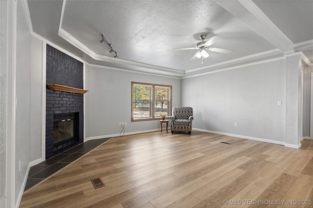 13946 Bear Run, Kingston, OK 73439