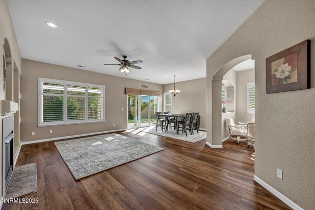 823 Gullane Court, Dayton, NV 89403