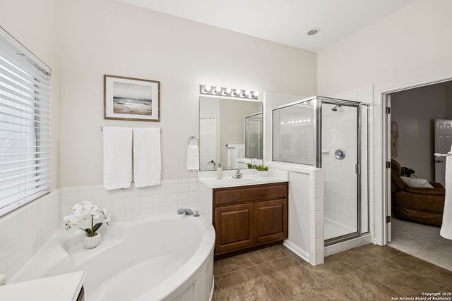 634 Aster Trail, San Antonio, TX 78256