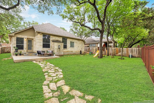 634 Aster Trail, San Antonio, TX 78256