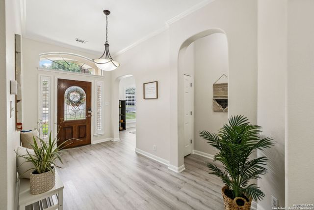 634 Aster Trail, San Antonio, TX 78256
