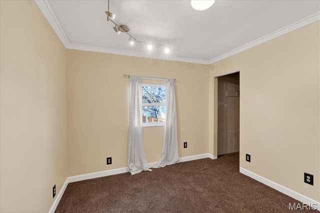 5461 Alabama Avenue, St Louis, MO 63111