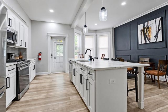 257 WOODLAWN AVE, Jc, Greenville, NJ 07305