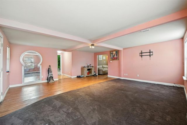 3429 Hampshire Boulevard, Fort Worth, TX 76103
