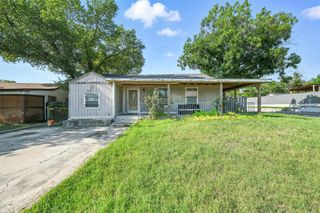 3429 Hampshire Boulevard, Fort Worth, TX 76103