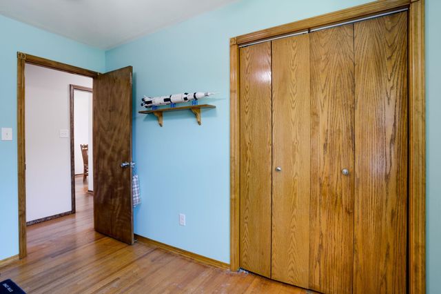 808 Westview Dr, Mulvane, KS 67110