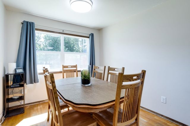 808 Westview Dr, Mulvane, KS 67110