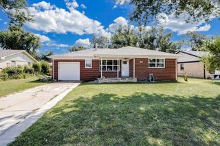 808 Westview Dr, Mulvane, KS 67110