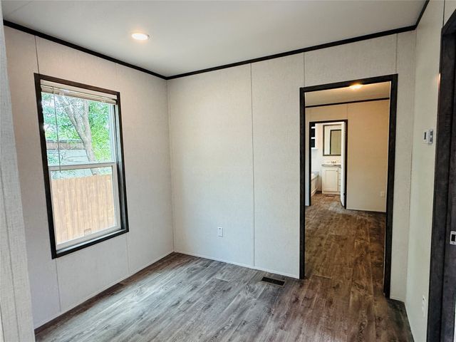 3003 Elmwood Drive, Granbury, TX 76048