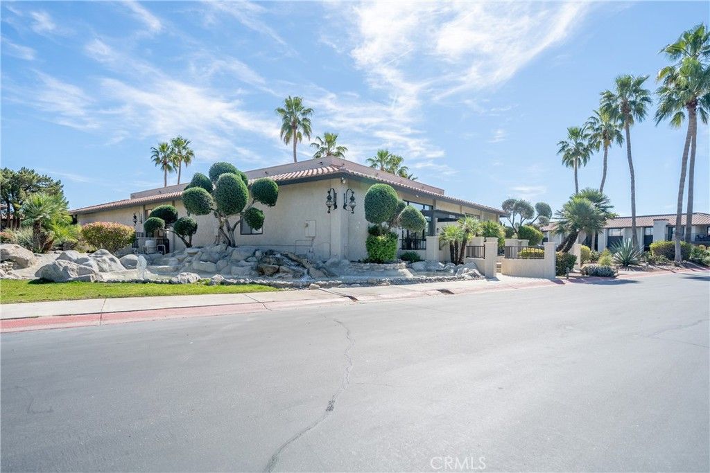 Image 8 of property listing at 31200 Landau Blvd #2802, Cathedral City, CA 92234