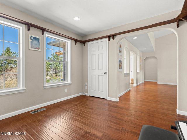 60 Horseshoe Circle, Reno, NV 89508