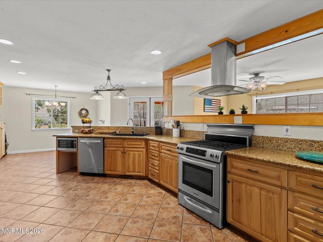 60 Horseshoe Circle, Reno, NV 89508