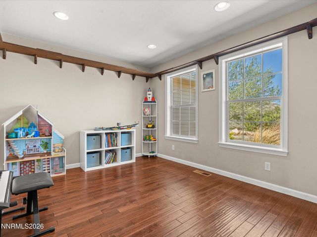 60 Horseshoe Circle, Reno, NV 89508