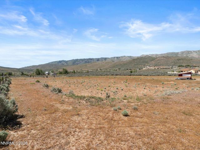 60 Horseshoe Circle, Reno, NV 89508