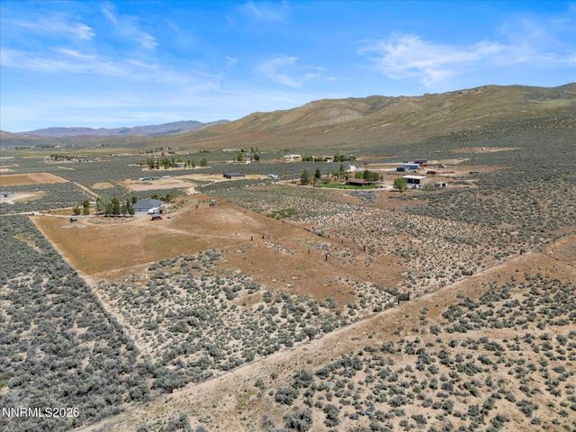 60 Horseshoe Circle, Reno, NV 89508