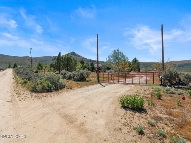 60 Horseshoe Circle, Reno, NV 89508