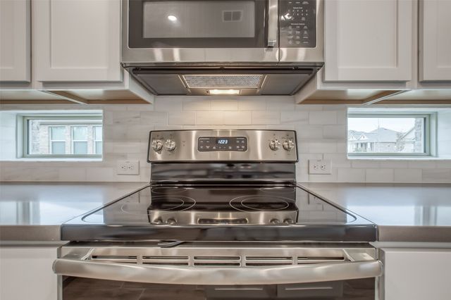 638 Devonshire Lane, Fate, TX 75189