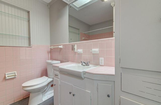 1523 Weyford DR, Austin, TX 78757