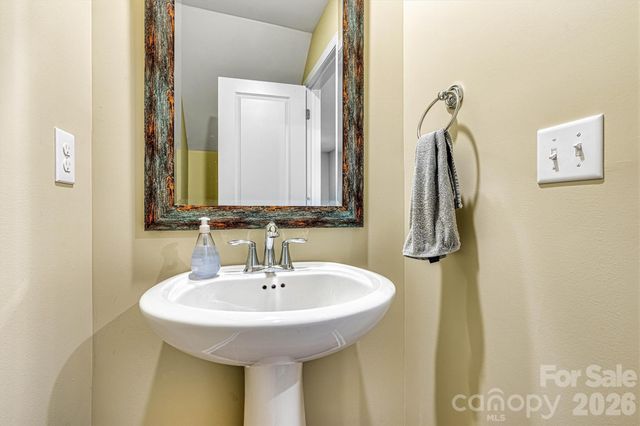 2913 Legacy Ridge Lane, Catawba, NC 28609