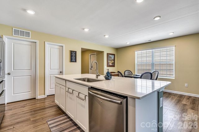 2913 Legacy Ridge Lane, Catawba, NC 28609