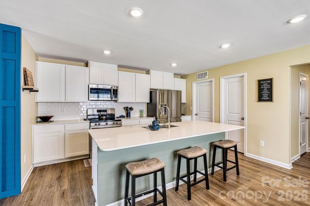 2913 Legacy Ridge Lane, Catawba, NC 28609
