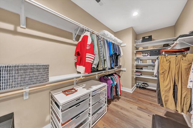 1112 Coves End RD, Huddleston, VA 24104