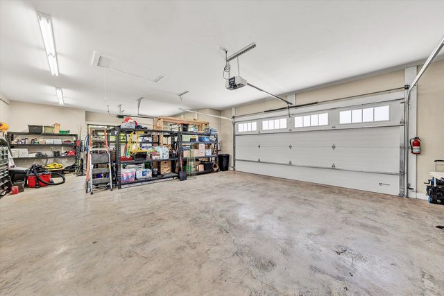 1112 Coves End RD, Huddleston, VA 24104