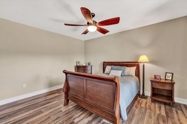 1112 Coves End RD, Huddleston, VA 24104
