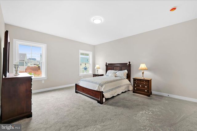 126 N. WEST VIEW, Elizabethtown, PA 17022