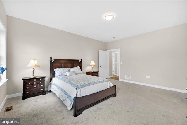 126 N. WEST VIEW, Elizabethtown, PA 17022