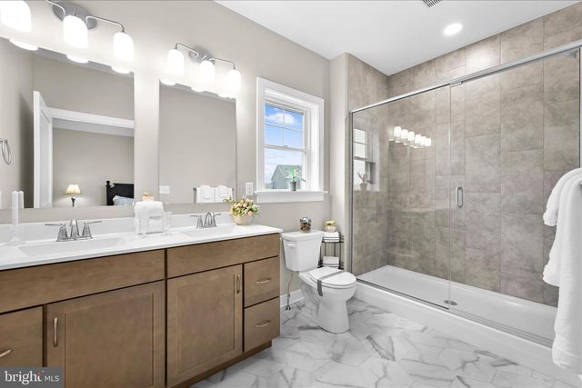 126 N. WEST VIEW, Elizabethtown, PA 17022