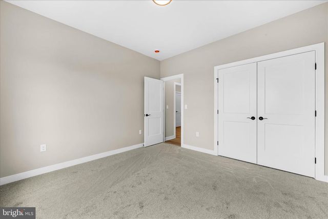 126 N. WEST VIEW, Elizabethtown, PA 17022