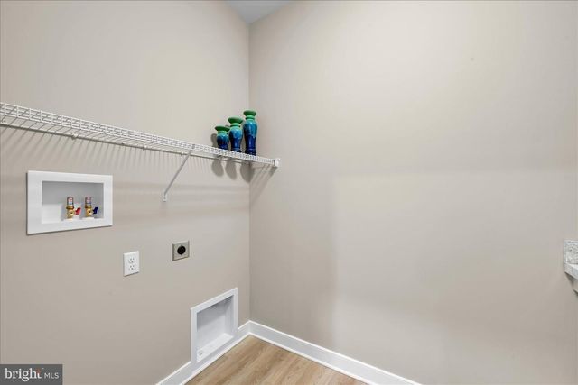 126 N. WEST VIEW, Elizabethtown, PA 17022
