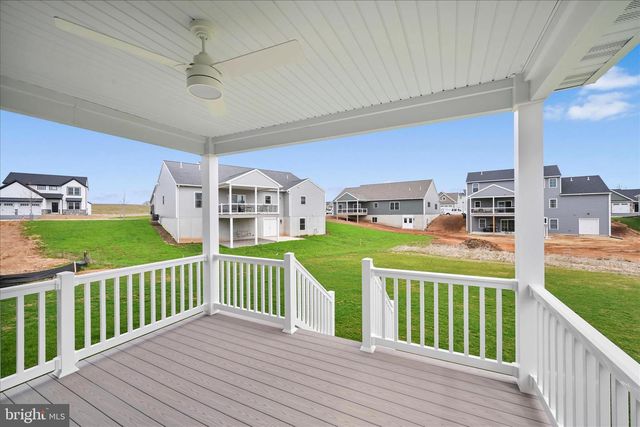 126 N. WEST VIEW, Elizabethtown, PA 17022