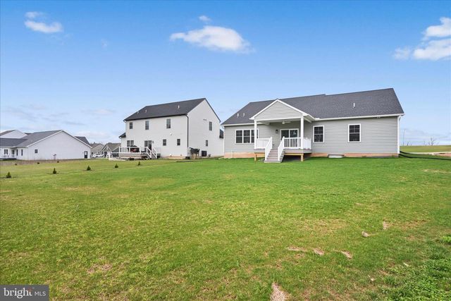 126 N. WEST VIEW, Elizabethtown, PA 17022