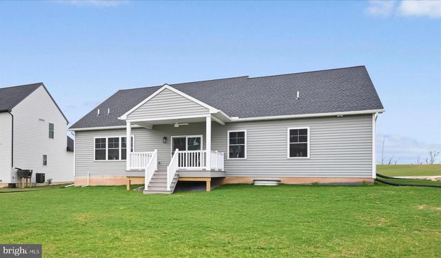 126 N. WEST VIEW, Elizabethtown, PA 17022