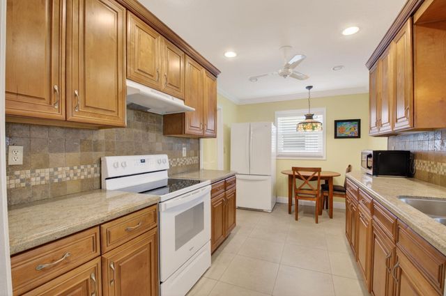 1709 SW 20th Street, Boynton Beach, FL 33426