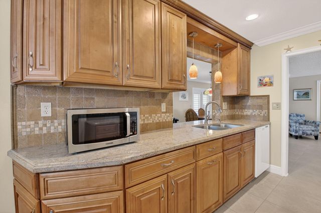 1709 SW 20th Street, Boynton Beach, FL 33426